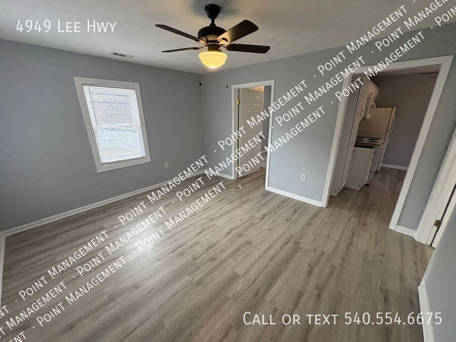 4949 Lee Hwy - Photo 3 of 20