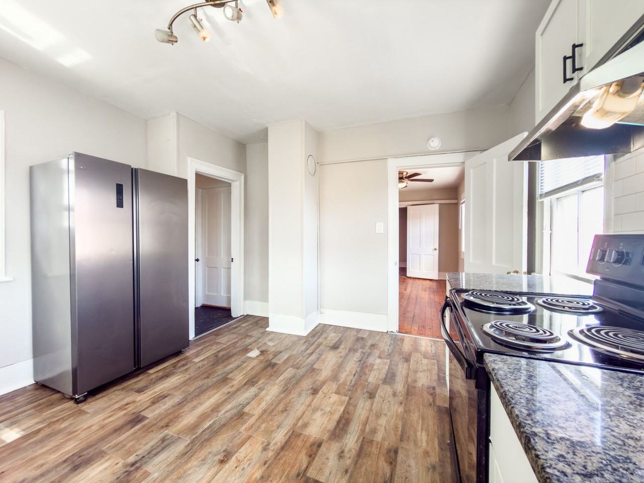 Downtown Duplex - Photo 7 of 31