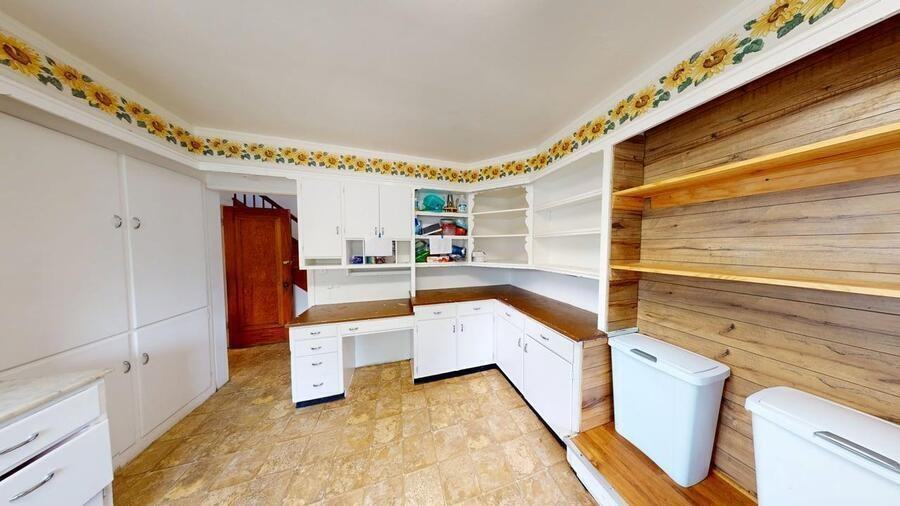 801 E Ann St #801ANN - Photo 4 of 24