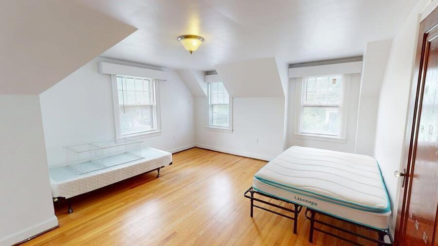 801 E Ann St #801ANN - Photo 6 of 24