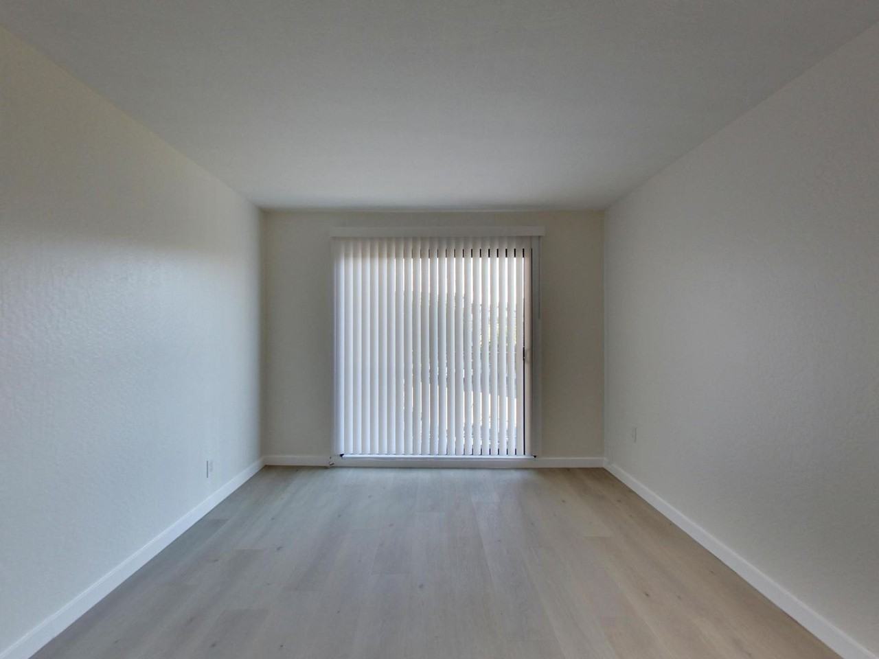 4225 Mission St #2 - Photo 7 of 16