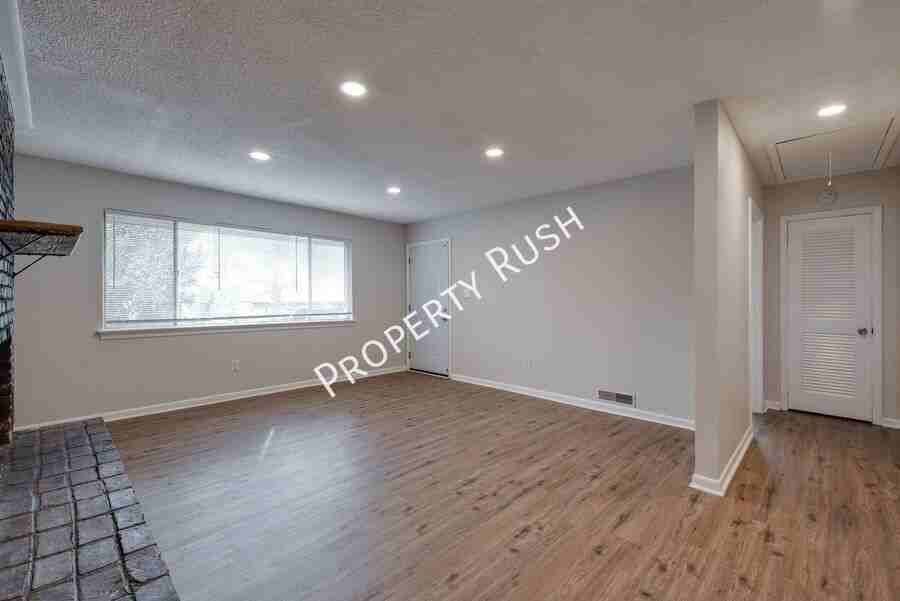 4057 Arbor Place Ln #4059 - Photo 7 of 16