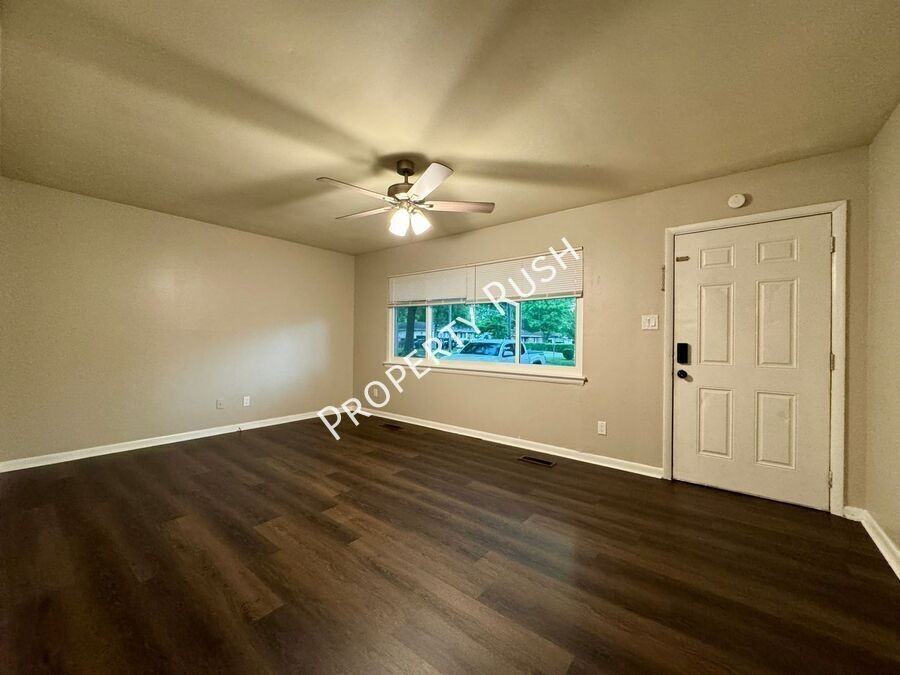 801 N Parkdale Ave - Photo 4 of 30