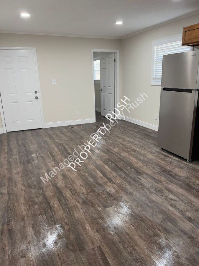 209 Signal View St - Photo 5 of 21