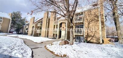 425 E Creekside Cir #A - Photo 2 of 18