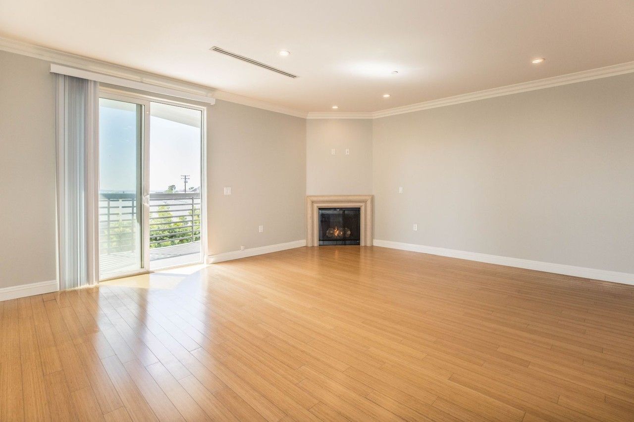 1283 Havenhurst Dr #306 - Photo 6 of 27