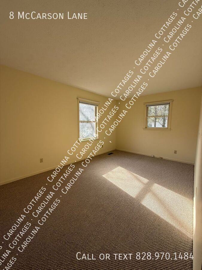 8 Mccarson Ln - Photo 7 of 10