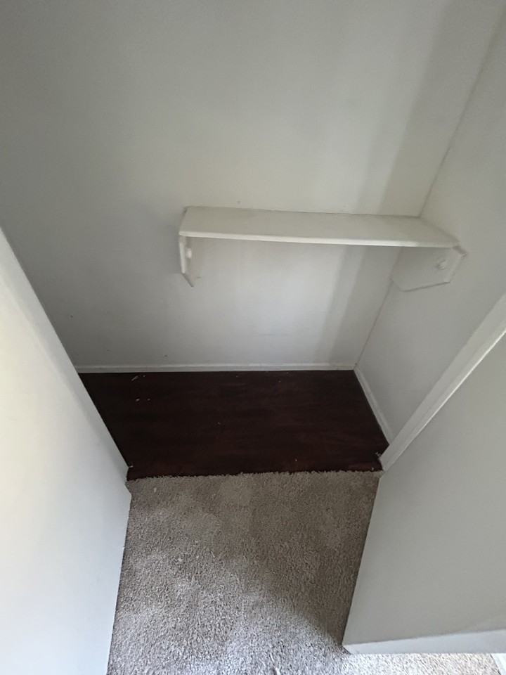 111 Pine Meadow Dr #B - Photo 6 of 8