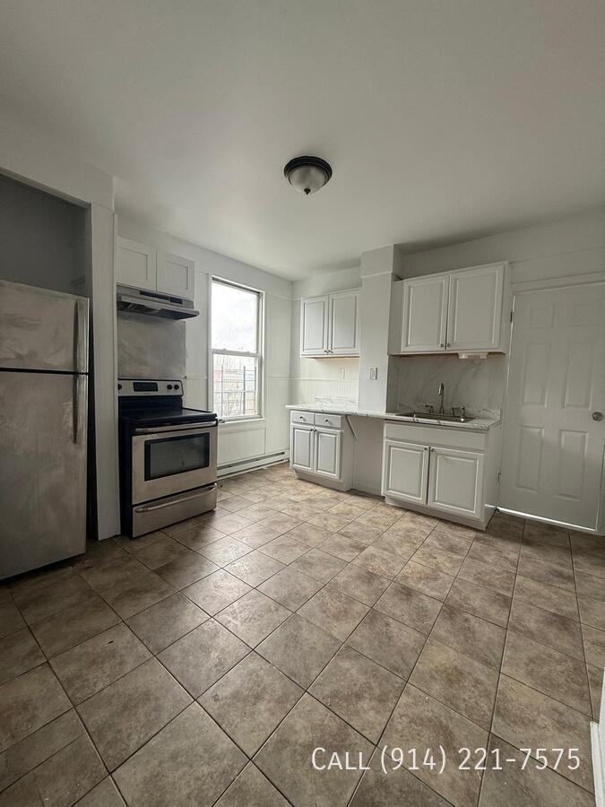 15 Cedar St - Photo 2 of 11