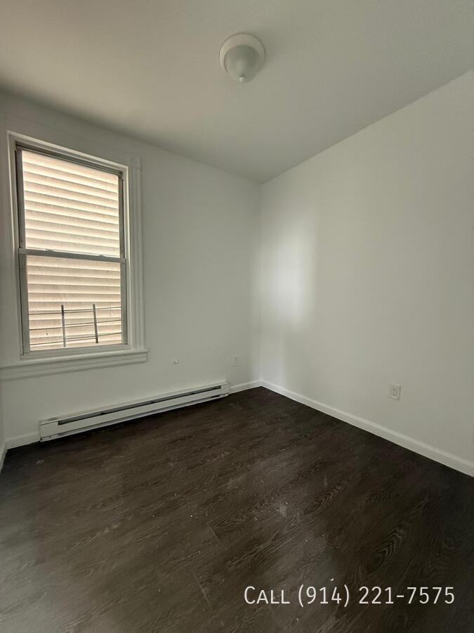 15 Cedar St - Photo 5 of 11