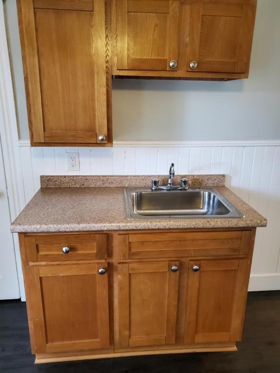 125 3rd Ave - Photo 3 of 13