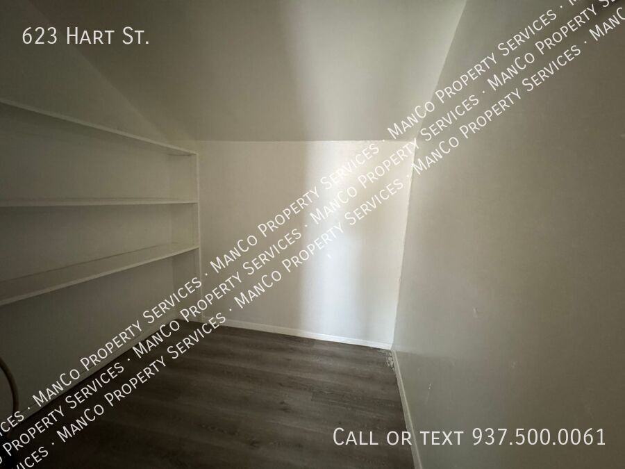 623 Hart St - Photo 4 of 9