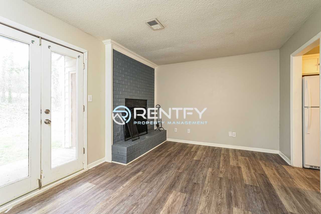 312 Mar Don Hills Ct #1 - Photo 4 of 15