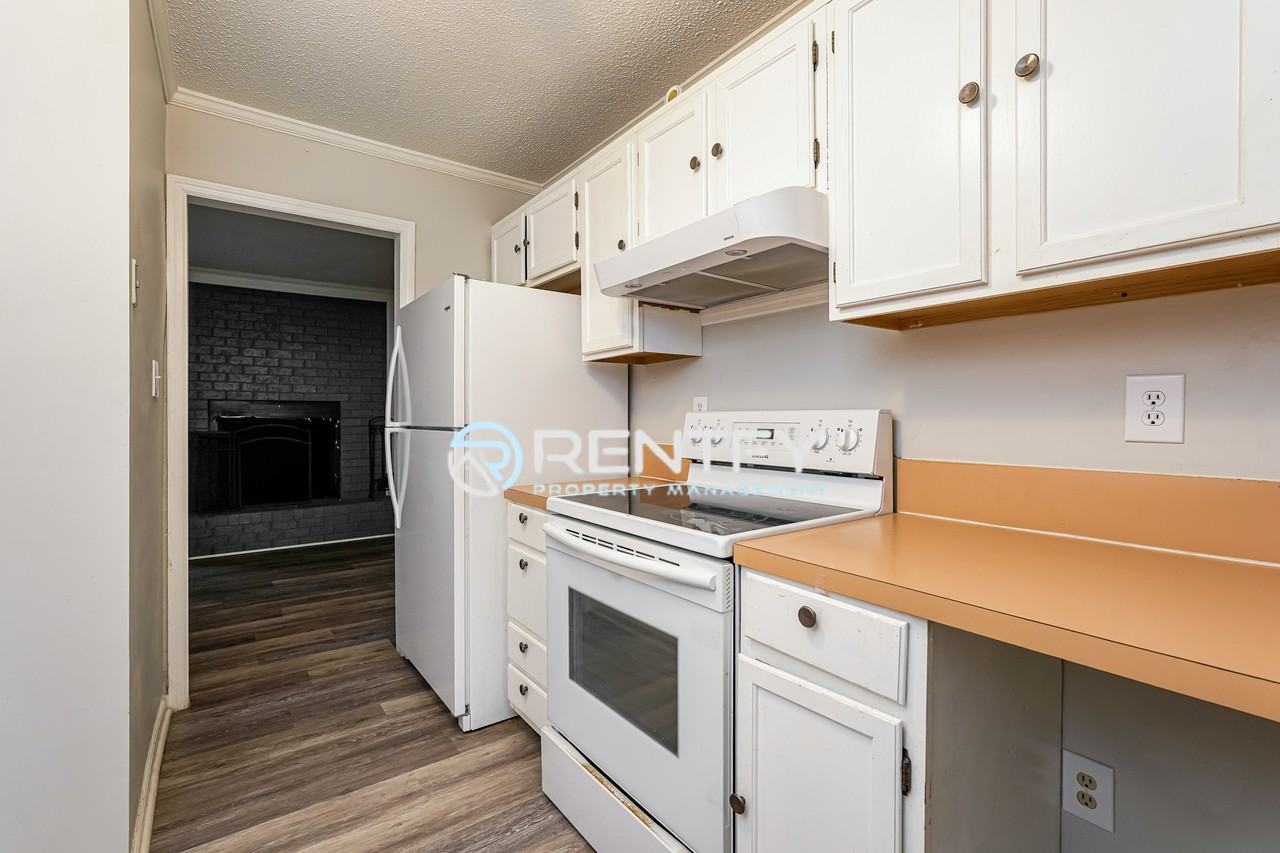 312 Mar Don Hills Ct #1 - Photo 7 of 15