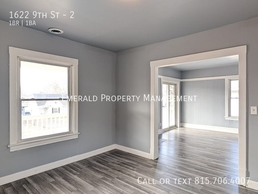 1622 9th St #2 - Photo 6 of 12