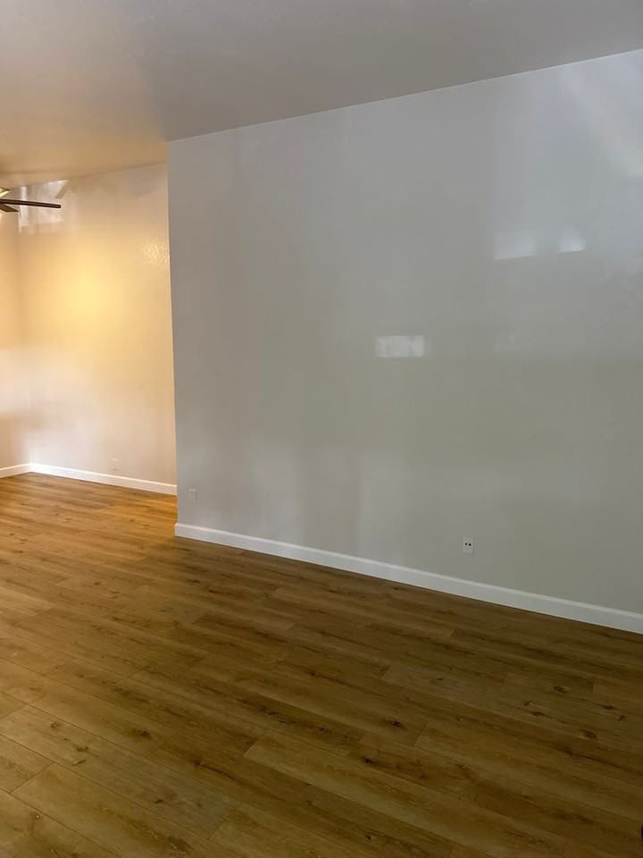 3935 32nd St #6 - Photo 6 of 30