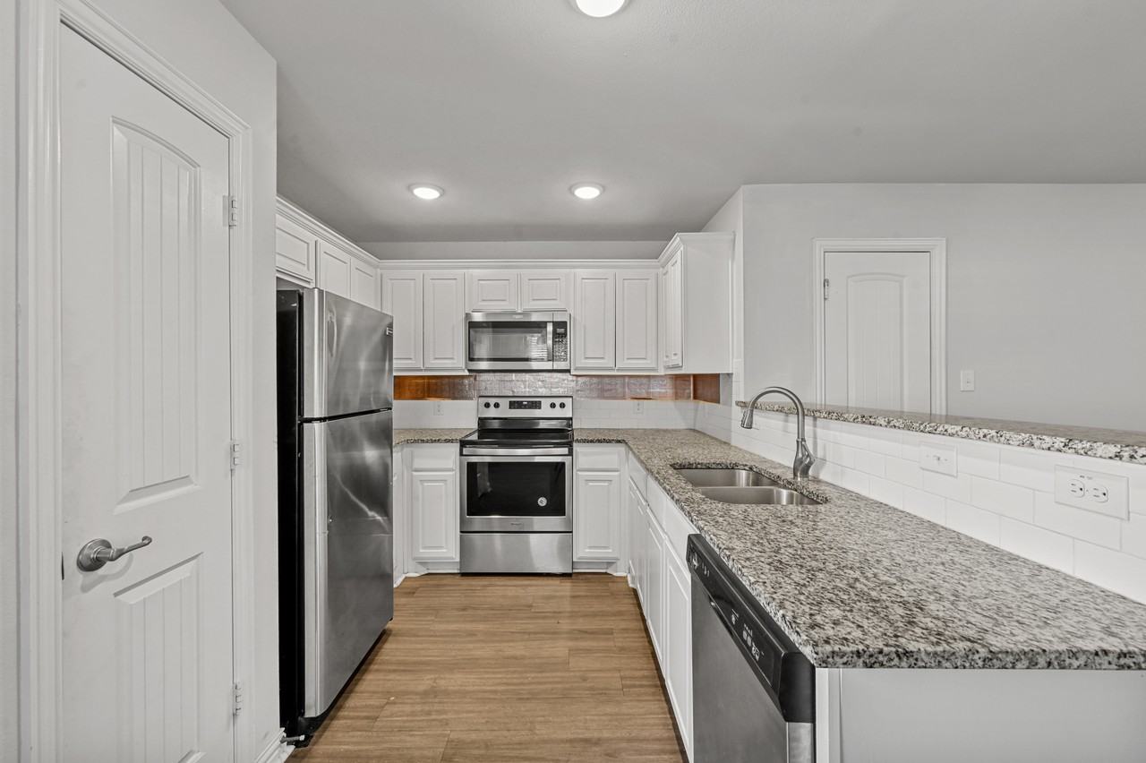 727 West Johnson StreetUnit A #1 - Photo 4 of 21