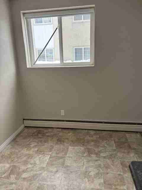 10633 112 St Nw #105 - Photo 6 of 25