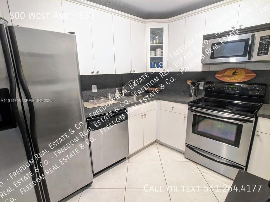 800 West Ave #938 - Photo 4 of 7