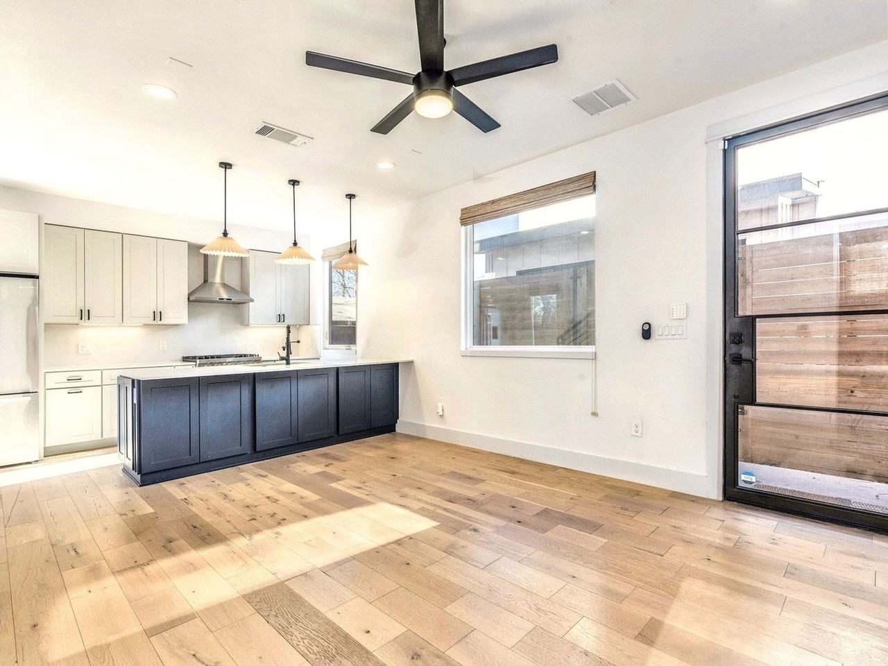 119 Lightsey Rd #2 - Photo 5 of 20