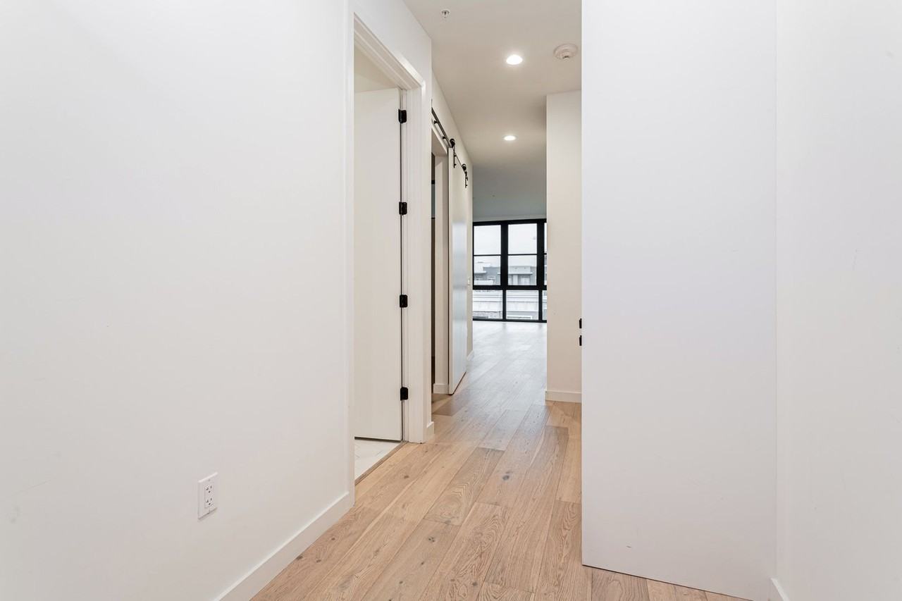 800 Embassy Dr #418 - Photo 6 of 12