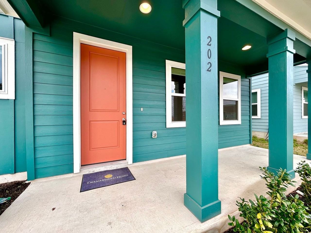 202 Elm Branch Trl - Photo 3 of 31