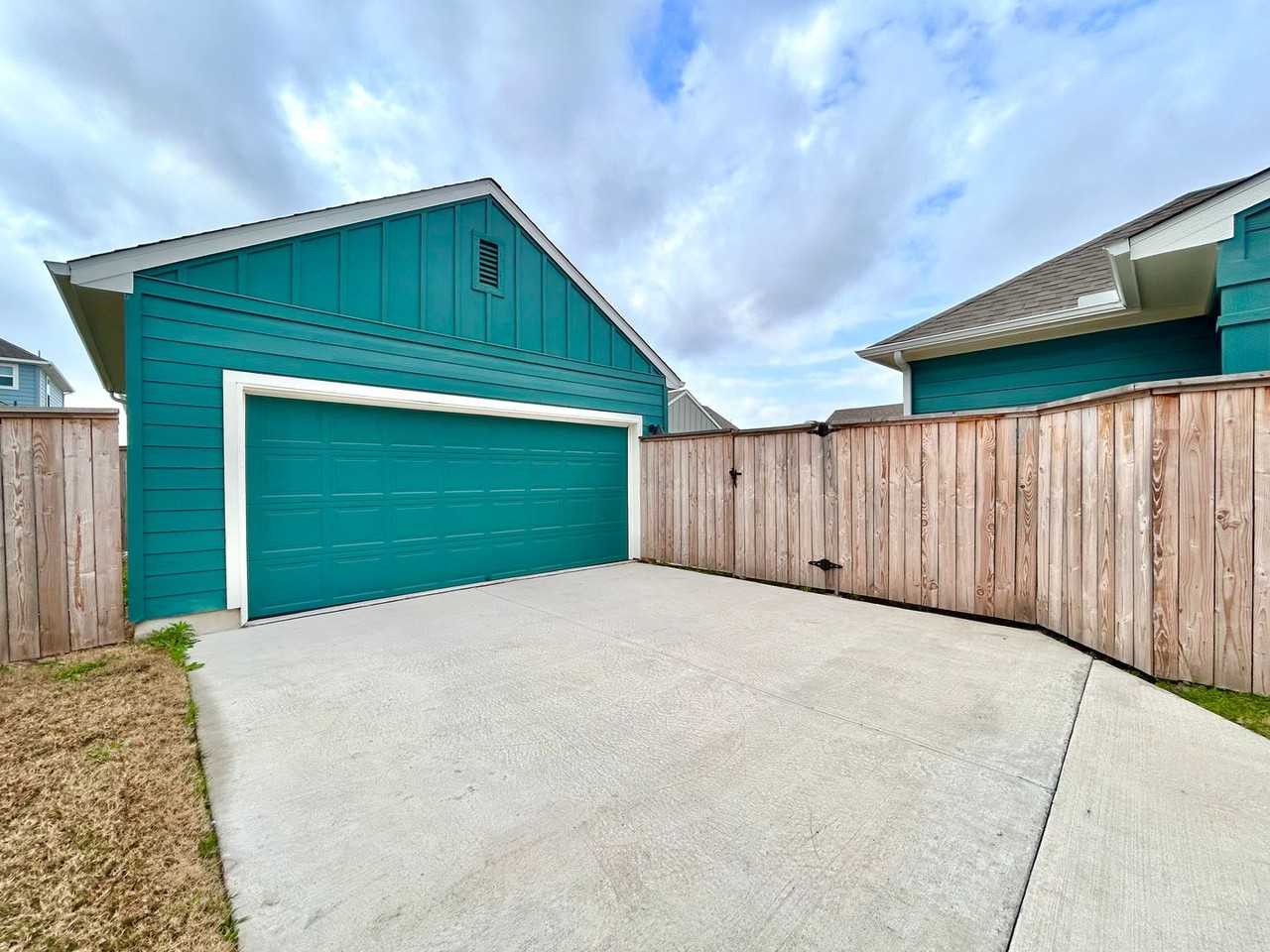 202 Elm Branch Trl - Photo 4 of 31