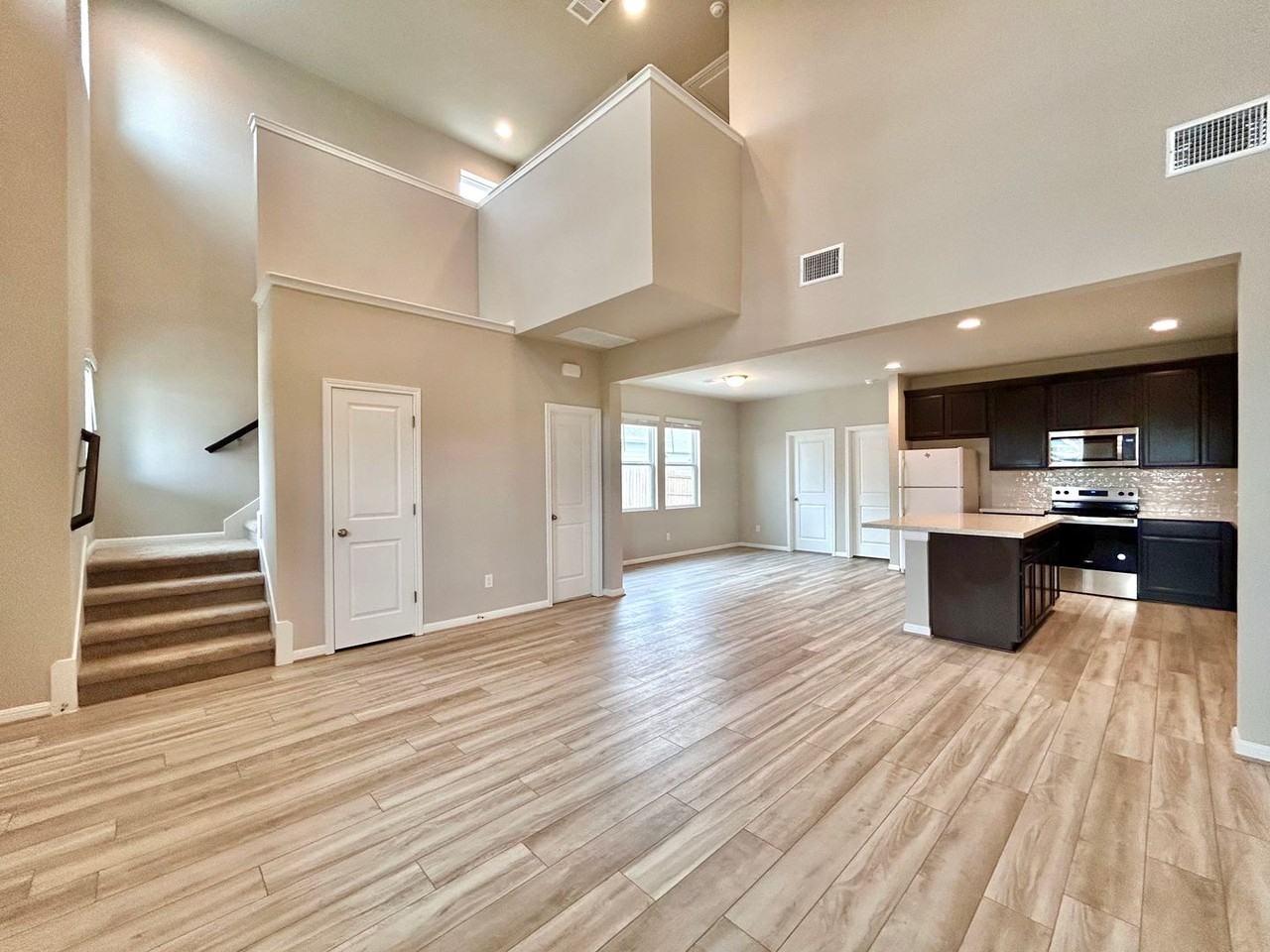 202 Elm Branch Trl - Photo 6 of 31