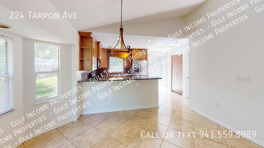 224 Tarpon Ave - Photo 6 of 14