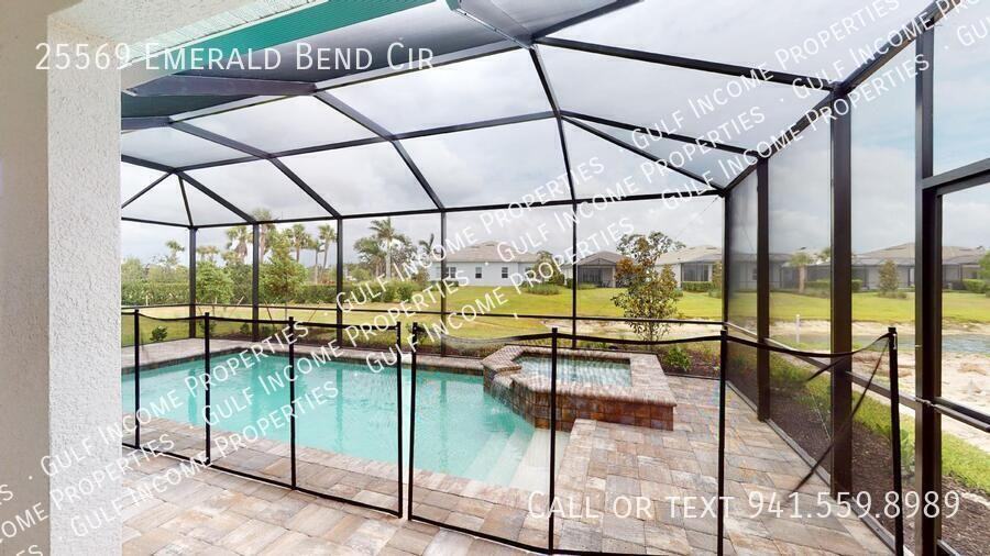 25569 Emerald Bend Cir - Photo 4 of 43