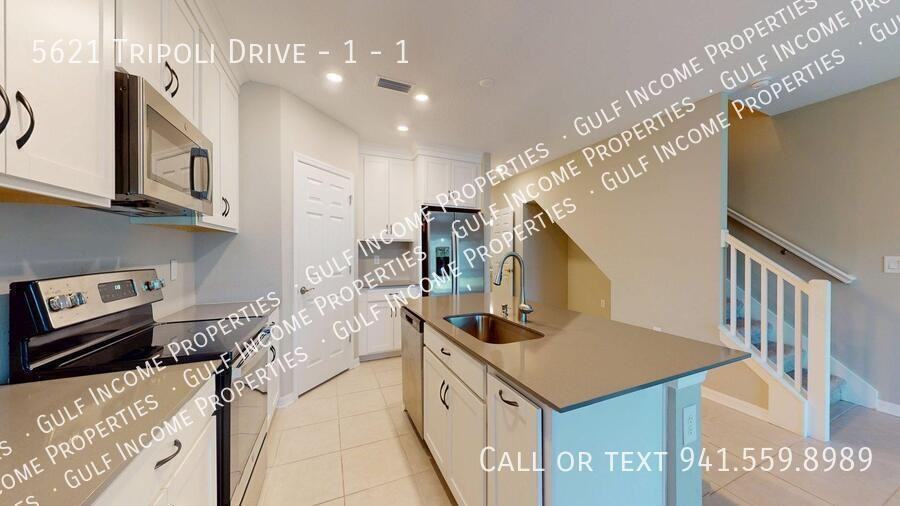 5621 Tripoli Dr #1 - Photo 5 of 36