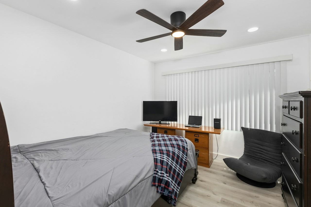 5590 Shasta Lane, Unit 5590 - Photo 5 of 6