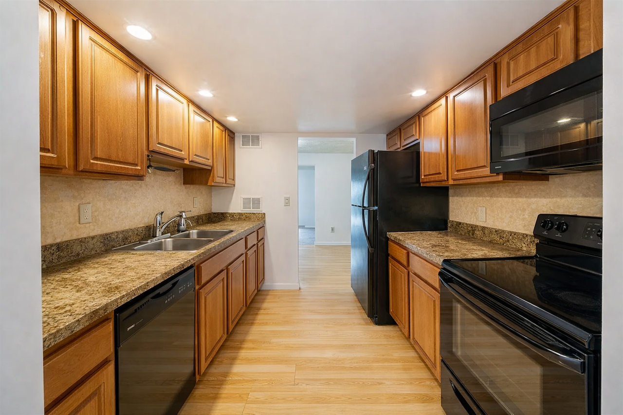 7528 Buttercup Road - Photo 4 of 20