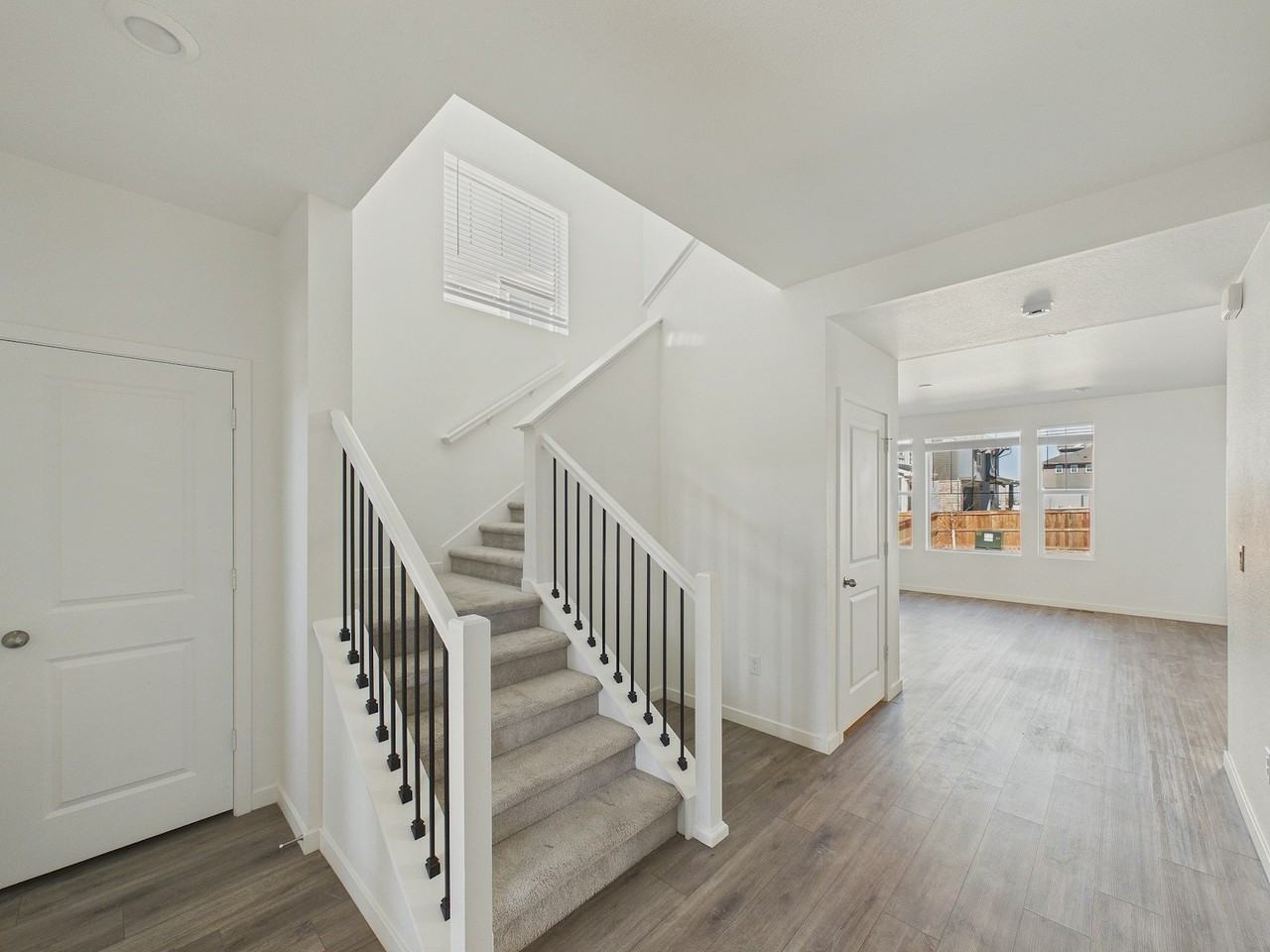 24485 East Atlantic Drive - Photo 2 of 27