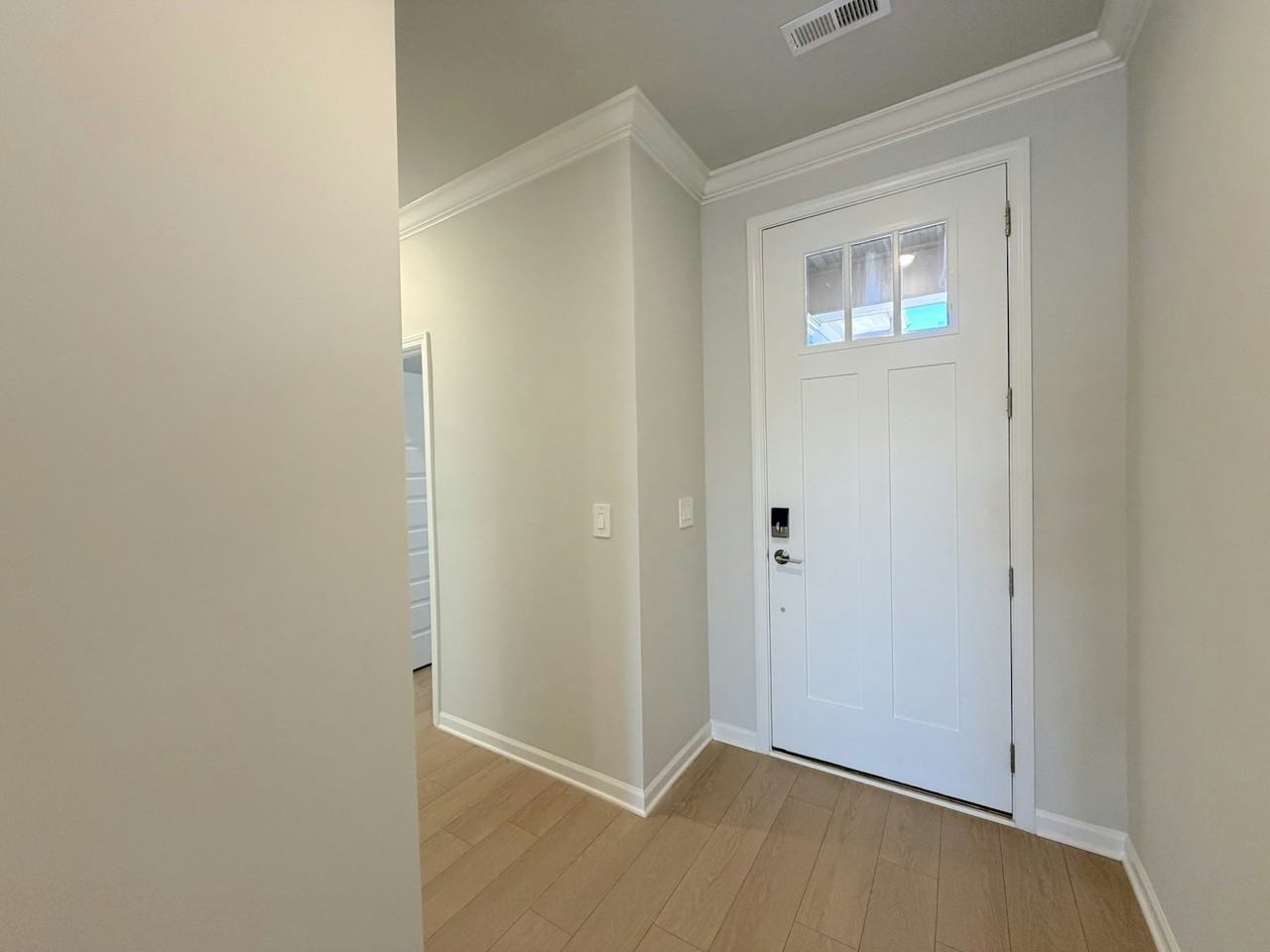 214 Stockyard Circle - Photo 5 of 44