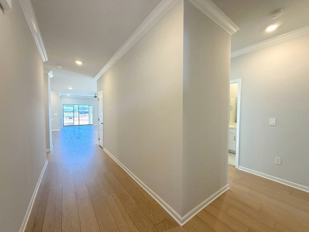 214 Stockyard Circle - Photo 6 of 44