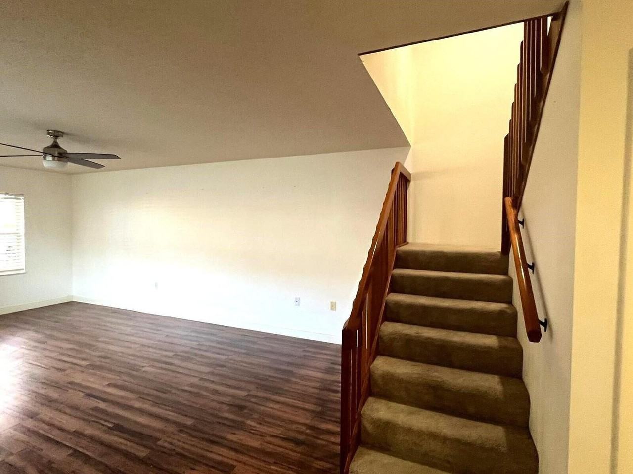 7 Amherst Ct #A - Photo 2 of 16