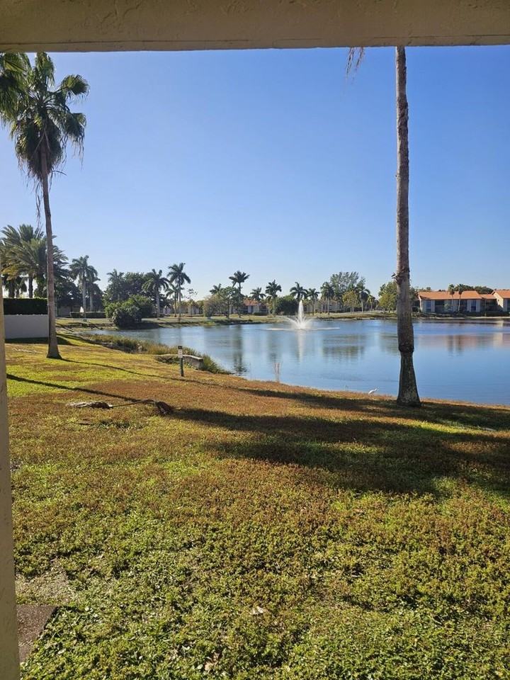 1760 Windorah Way #C - Photo 5 of 20