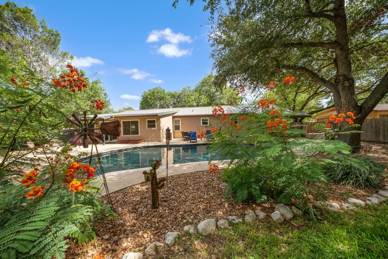 908 29th St #NA - Photo 2 of 23