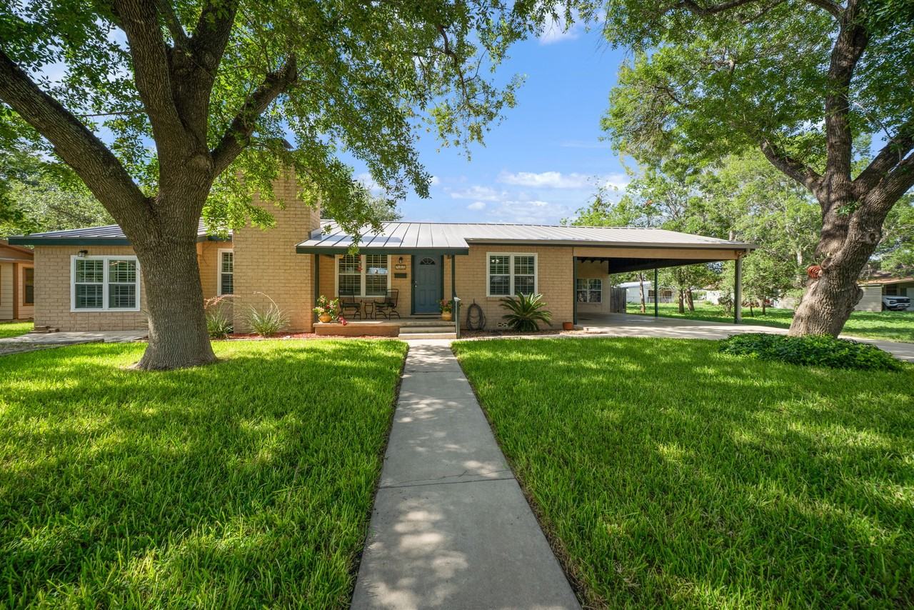 908 29th St #NA - Photo 3 of 23