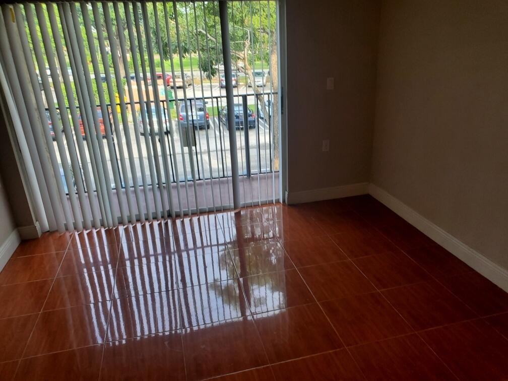 1068 N Benoist Farms Rd #204 - Photo 6 of 11