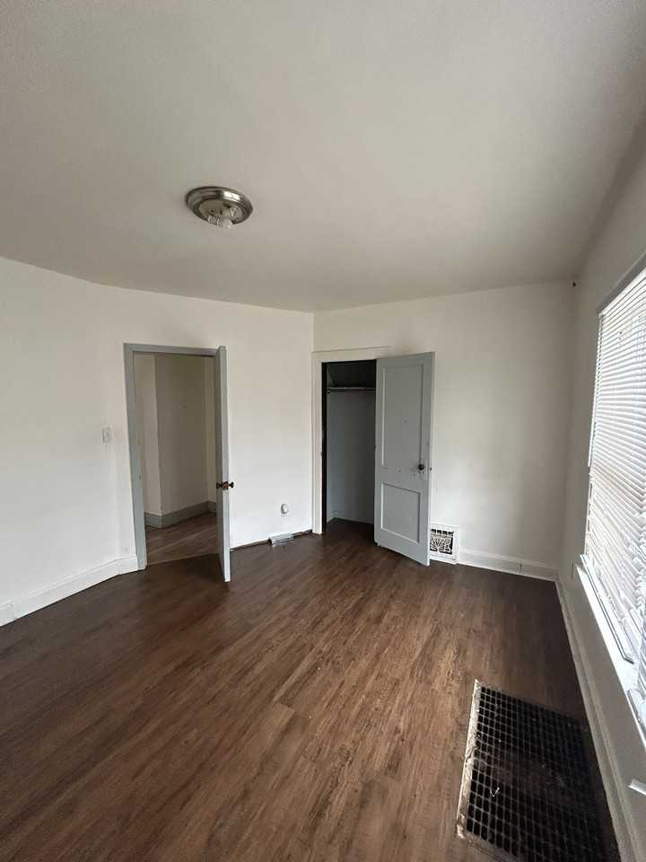 5515 Alcott Ave #NA - Photo 5 of 14