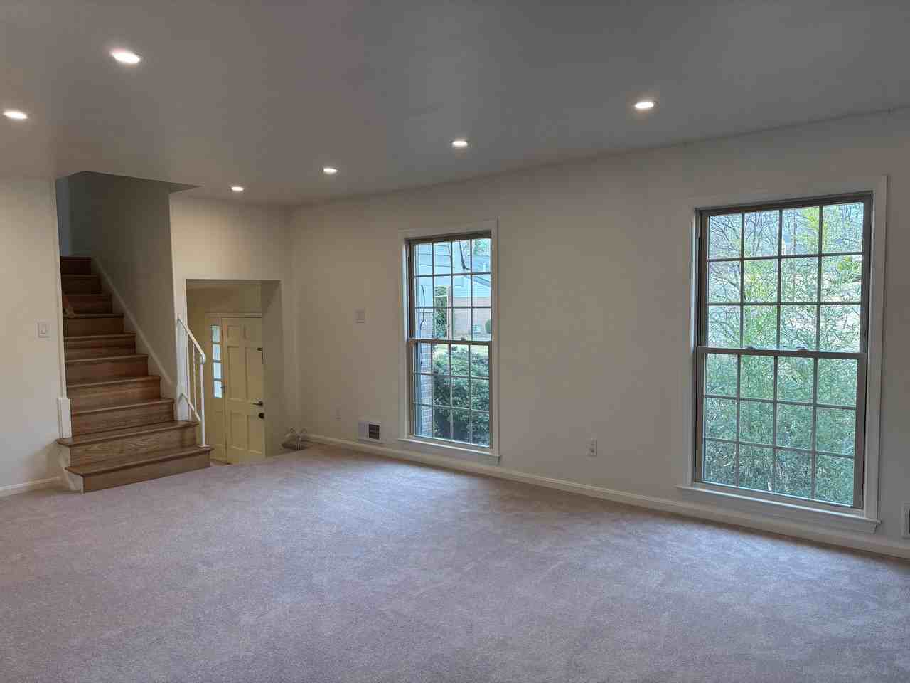 1249 Derbyshire Rd #NA - Photo 3 of 27