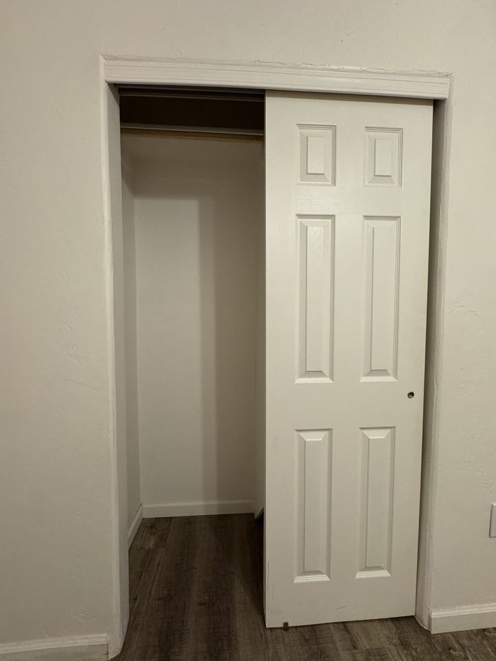 1626 W Delaware St #1 - Photo 5 of 13