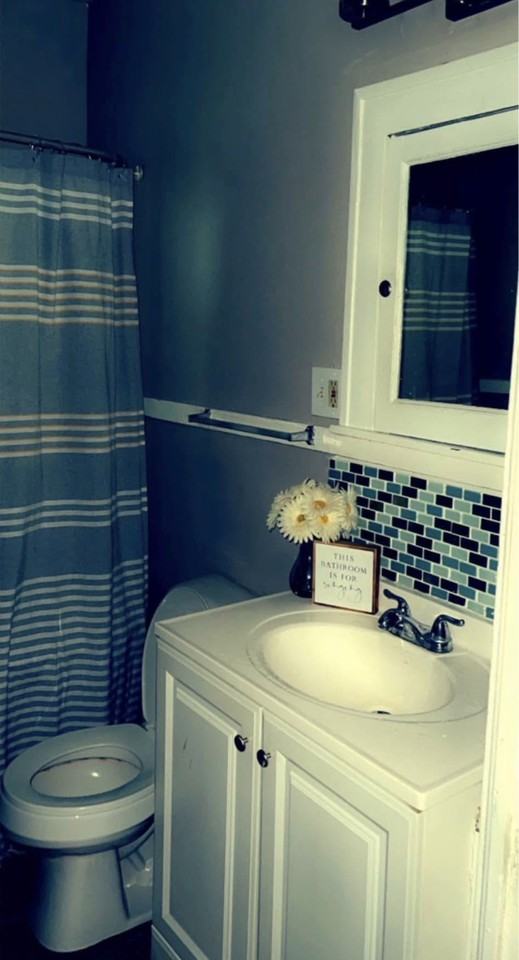 3259 W 125th St - Photo 2 of 5