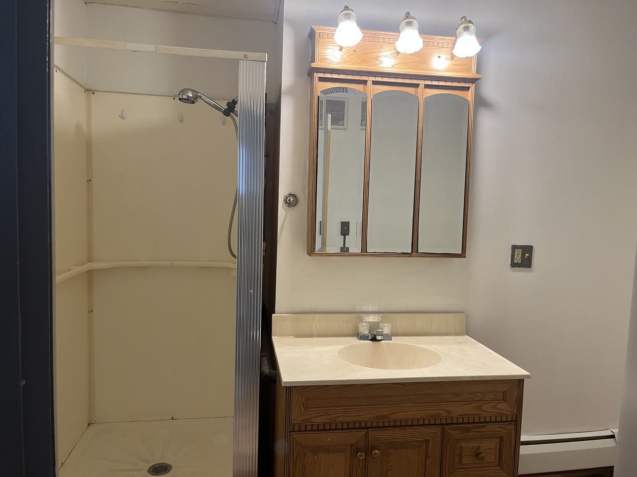 520 Ravine St #C - Photo 3 of 11