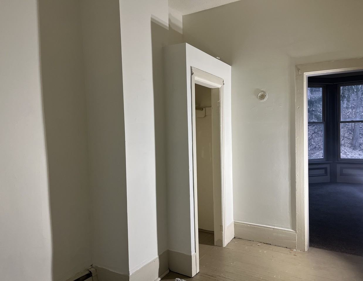 520 Ravine St #C - Photo 4 of 11