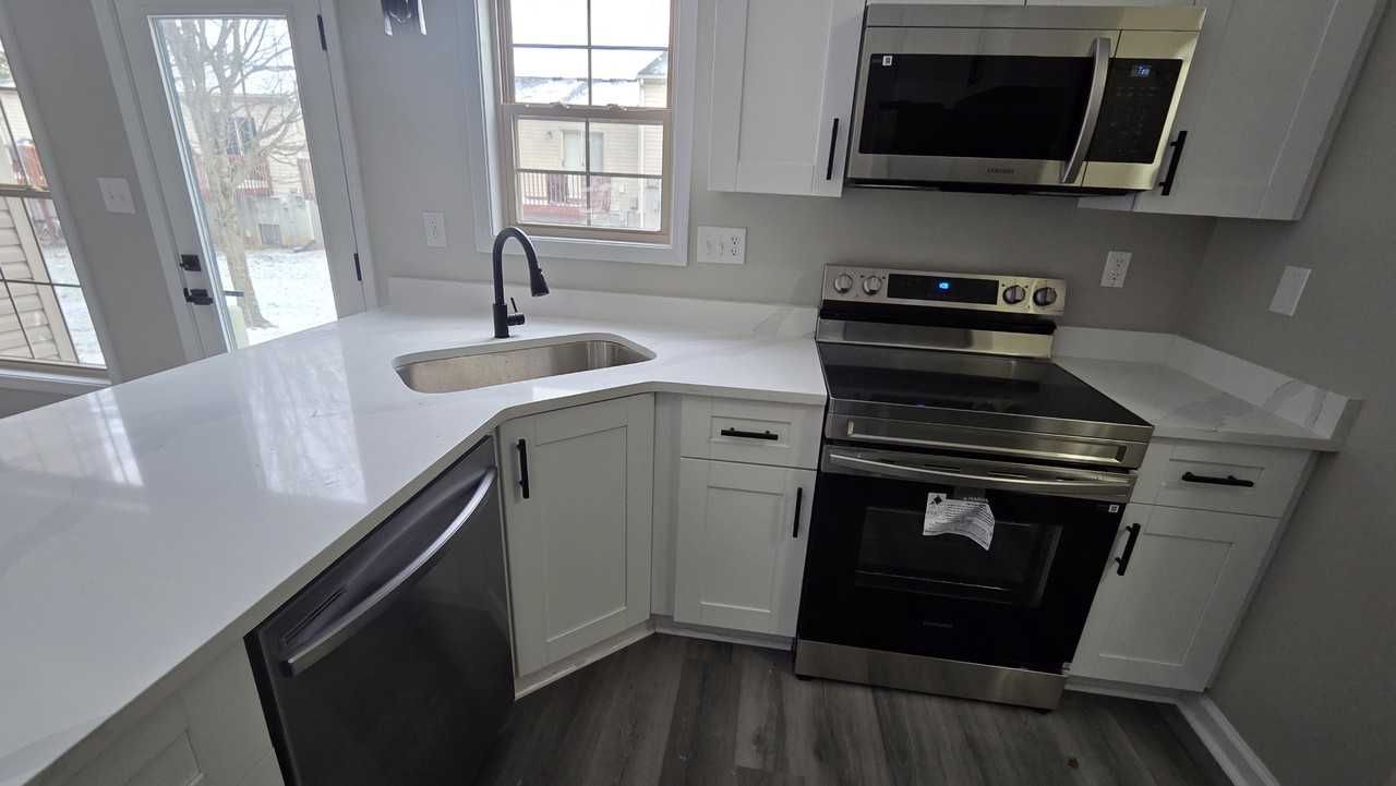 3689 Lochdale Ter #NA - Photo 7 of 19