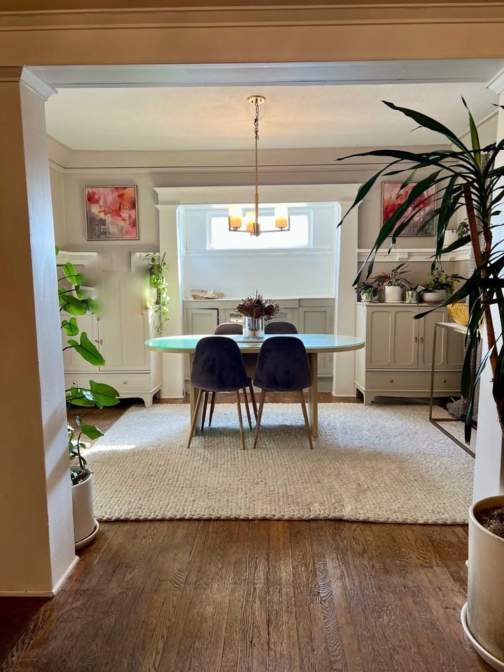 1118 N Hoover St #NA - Photo 4 of 23