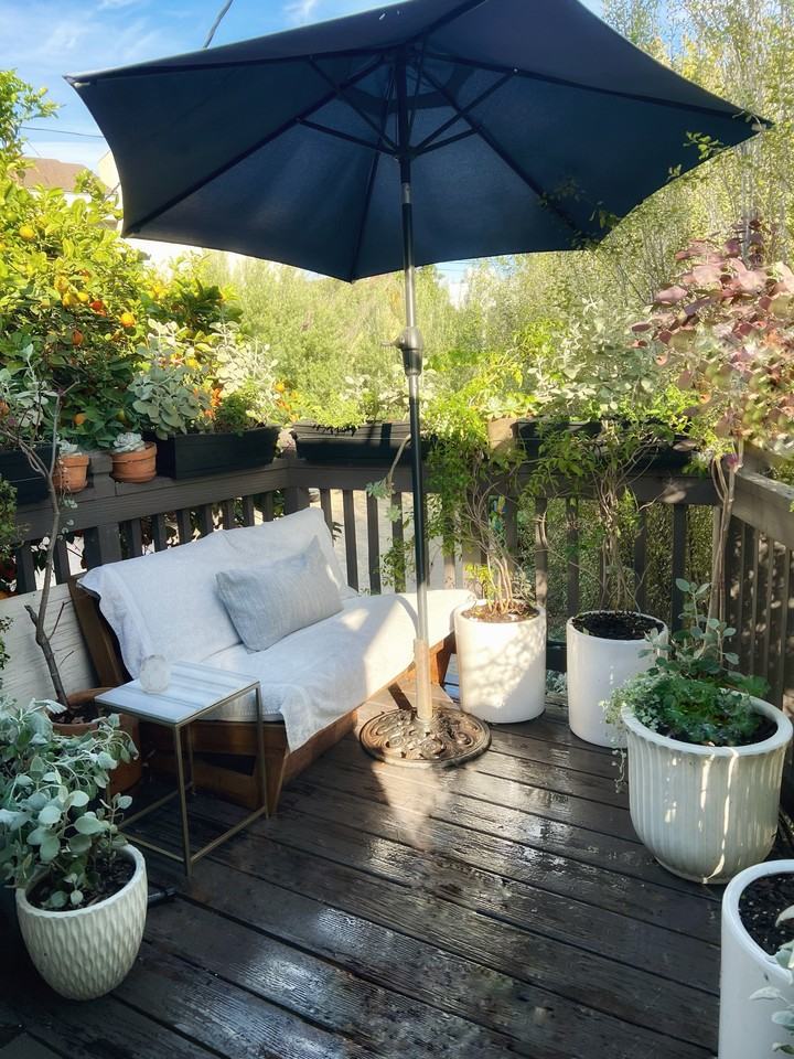 1118 N Hoover St #NA - Photo 5 of 23